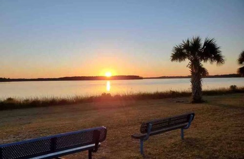 Navy Point House | Cottage On The Coast Less than 2 miles from NAS