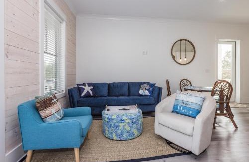Orange Beach House | Cottages of Tannin 11