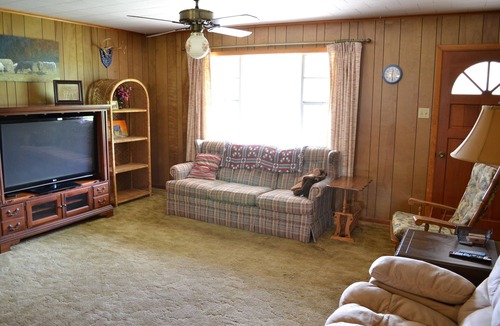 Pelican House | Country Home on a Cattle Farm. Peaceful and Quiet