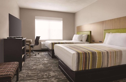 Panama City Hotel | Country Inn & Suites by Radisson, Panama City, FL