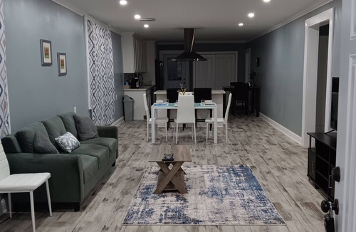 Slidell House | Countryside to Citywide Workers Paradise MTR Great price No Cleaning Fee