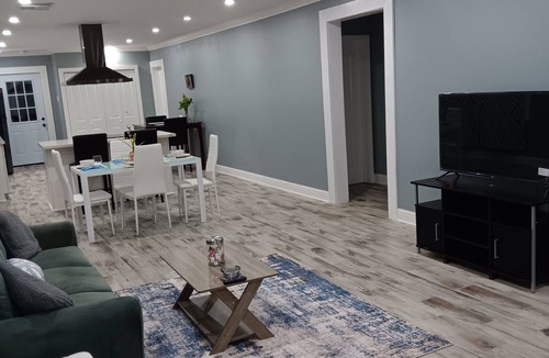 Slidell House | Countryside to Citywide Workers Paradise MTR Great price No Cleaning Fee