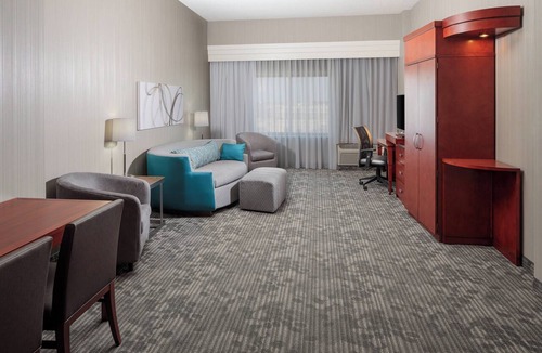 Braeswood Place Hotel | Courtyard by Marriott Houston Medical Center/NRG Park