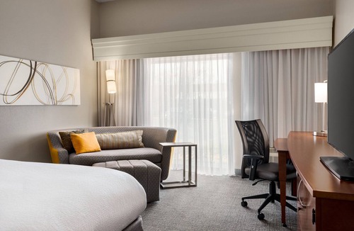 Tupelo Hotel | Courtyard By Marriott Tupelo