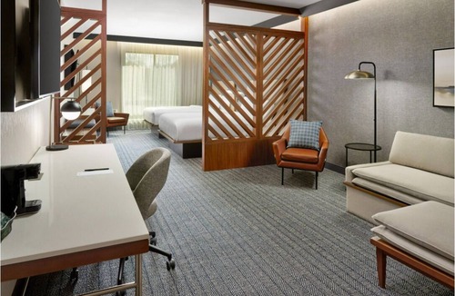 Crestline Heights Hotel | Courtyard By Marriott Birmingham Grandview