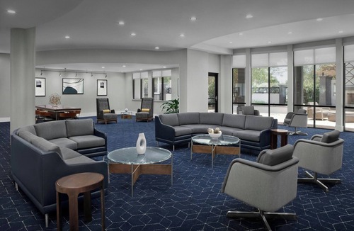 Southeast Pensacola Hotel | Courtyard Pensacola Downtown