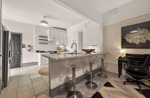 Northside Apartment | Cozy 1-bedroom apartment in North Houston warehouse district