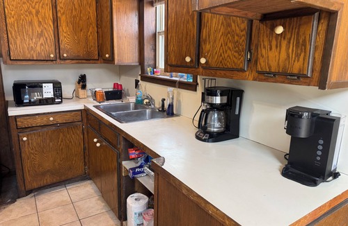 De Valls Bluff Cabin | Cozy 2-bedroom cabin in the woods near The White River