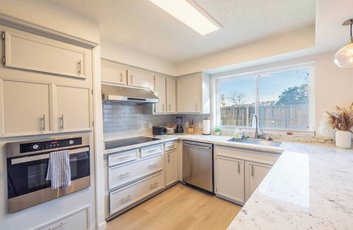 Meadows Place House | 【 Cozy 5BR Family Home Near Sugar Land & Houston 】