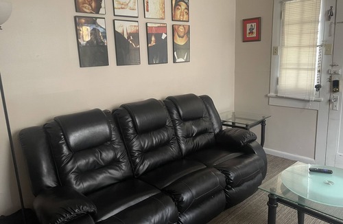 Saint Roch House | Cozy Bywater NOLA Clubhouse - ONLY 5 mins from the French Quarters