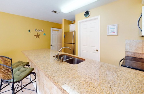 Fort Walton Beach - Destin Condo | Cozy, coastal condo, Steps to the gulf, Minutes to entertainment
