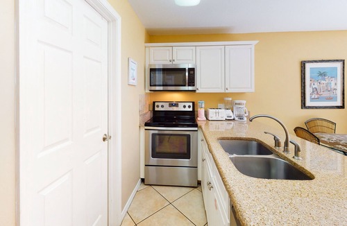 Fort Walton Beach - Destin Condo | Cozy, coastal condo, Steps to the gulf, Minutes to entertainment