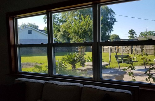 Chalmette House | Cozy corner six mile from French Quarter!