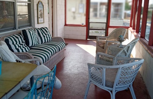 Kiska Beach House | Cozy Cottage on quiet end of Panama City Beach. Just steps from sand and surf!