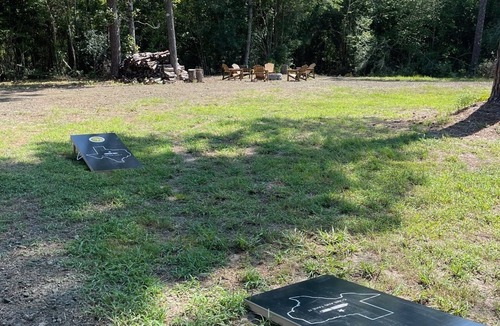Burkeville Cabin | Cozy Country Log Cabin - 15 Mins From Toledo Bend