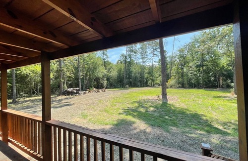 Burkeville Cabin | Cozy Country Log Cabin - 15 Mins From Toledo Bend