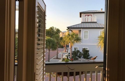 Rosemary Beach Cottage | 'Cozy for Two' - Delightful for a Couple