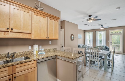 Dune Allen Beach Condo | Cozy Ground Floor Condo on 30A-Minutes to Beach/Topsail State Park n