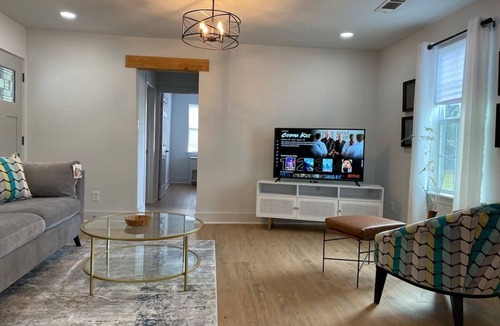 Mississippi City House | Cozy home 2 blocks from beach