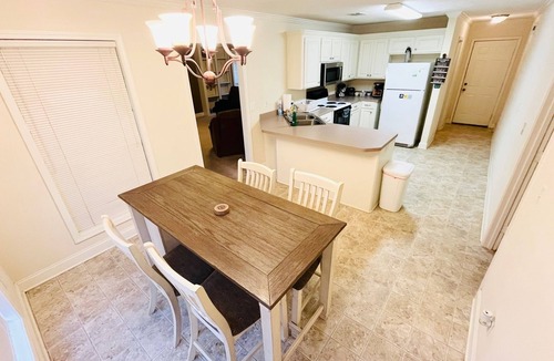 Terry House | Cozy home just outside of Byram, MS