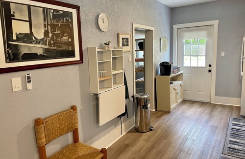 Bayview House | Cozy house in awesome Gulfport Florida near downtown St. Petersburg