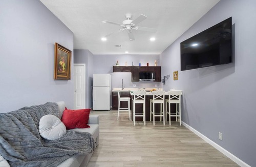 Memorial Apartment | Cozy Houston 1BR Near CityCentre & Free Parking