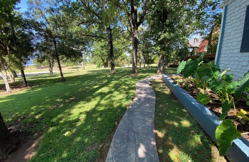 Mead House | Cozy lake retreat in Sand Point! Game room with deck and views of Lake Texoma.