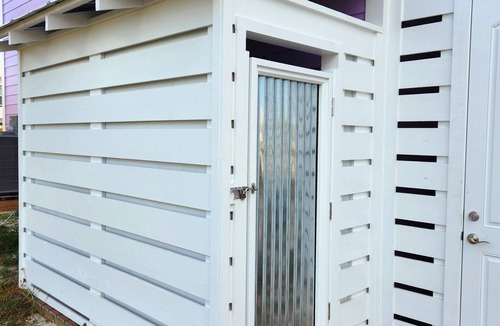 Mexico Beach Apartment | Cozy New Studio Suite on beach block - 7th lot, 1 minute walk to the beach!
