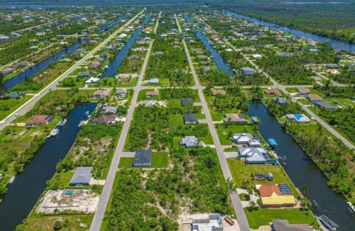 South Gulf Cove House | Cozy Retreat in Port Charlotte