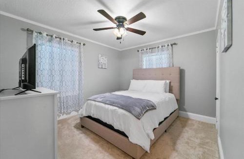 Hattiesburg House | Cozy, Spacious,and Family, Friendly 3BR Home
