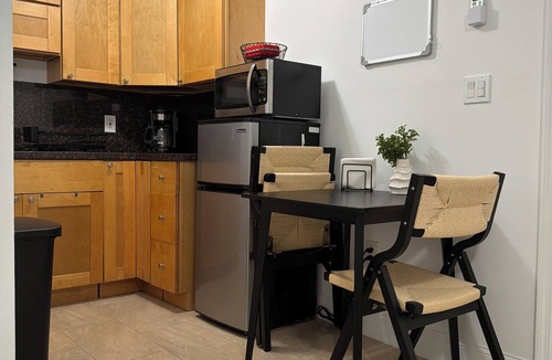 Melaleuca Gardens House | Cozy Studio in beautiful Dania Beach