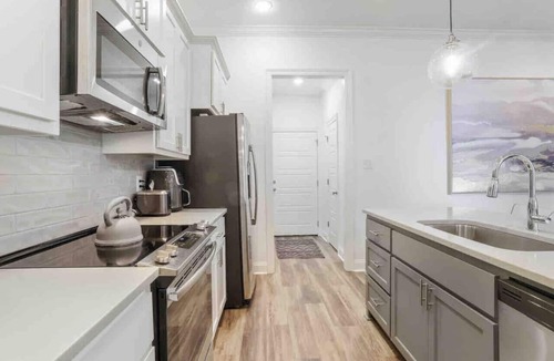 Highlands - Perkins House | Cozy & Stylish 3BD near LSU
