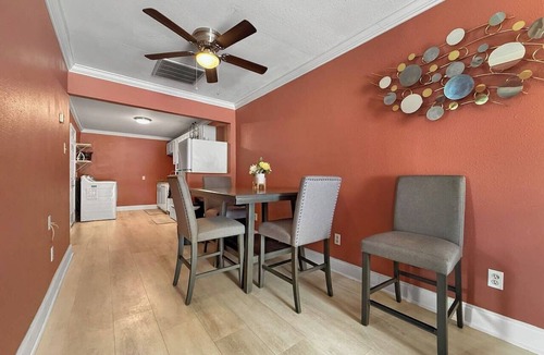 McDonough Apartment | Cozy & Stylish Stay on Teche St