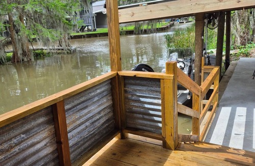 Pierre Part Cabin | Cozy Swamp Cabin in charming Pierre Part with AC, WiFi