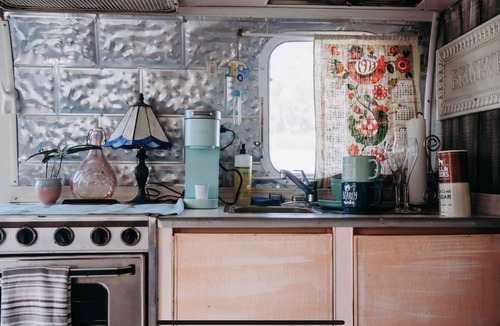 Downtown House | Cozy vintage airstream downtown Pensacola, pet friendly