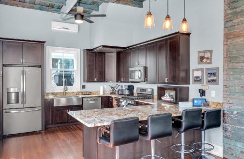 South 7th Ward Bed & Breakfast | Creole retreat near Frenchmen w patio