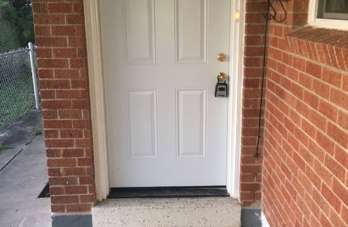 Whitney House | CRESECENT CITY HAVEN