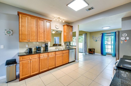 Crestview House | Crestview Vacation Rental: Day Trip to Destin!