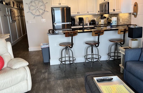 Crystal Beach Condo | Crystal Beach Waterfront Condo Destin 1 bdrm Unit with Private Beach Service ☀️⛱️