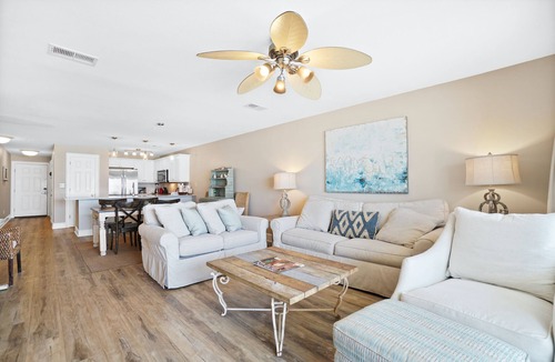 Crystal Beach Condo | Crystal Dunes 205 - Beachfront, Pool, Hot Tub, Destin, VIP Beach Service Incl!