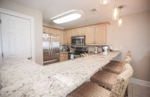 Crystal Beach Condo | Crystal Dunes Beach Resort by Panhandle Getaways