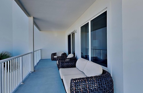 Avalon Beach Estates Condo | Crystal View #303 - Luxury condo w/free seasonal beach SVC, resort pool