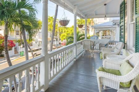 Key West Historic District Hotel | Curry House - Rooms 3 & 4