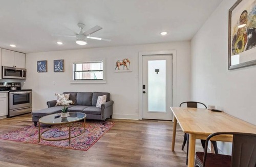 South 7th Ward Apartment | Cute 1bed steps from French Q, Bourbon St and Jazz venues