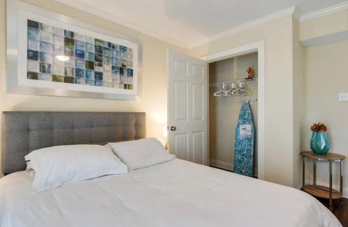 Treme Apartment | Cute 2Bed 1bath, 7blocks from French Q, steps to Jazz venues, free gated pk include