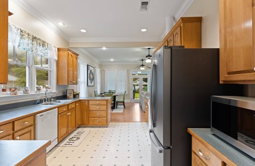 Abita Springs House | Cute home in Historic Abita Springs with tons of privacy.