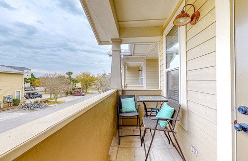 Dune Allen Beach Condo | Cute, roomy condo with fast WiFi, AC, balcony, pool, & heated toilet seats