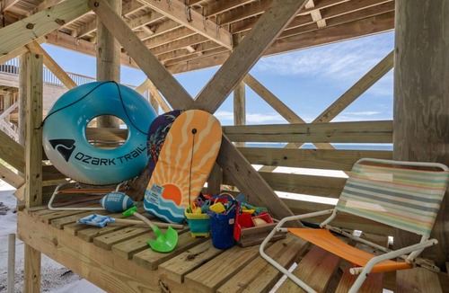 Dauphin Island House | Dauphin Charm - 2237 Bienville