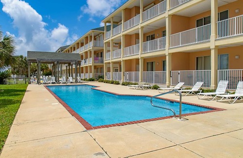 Dauphin Island Apartment | Dauphin Island Beach Club 210A