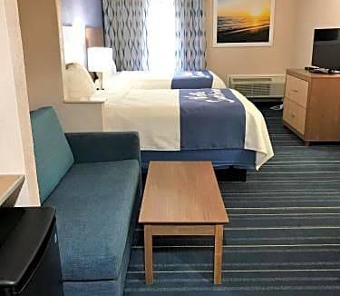 Panama City Hotel | Days Inn by Wyndham Panama City